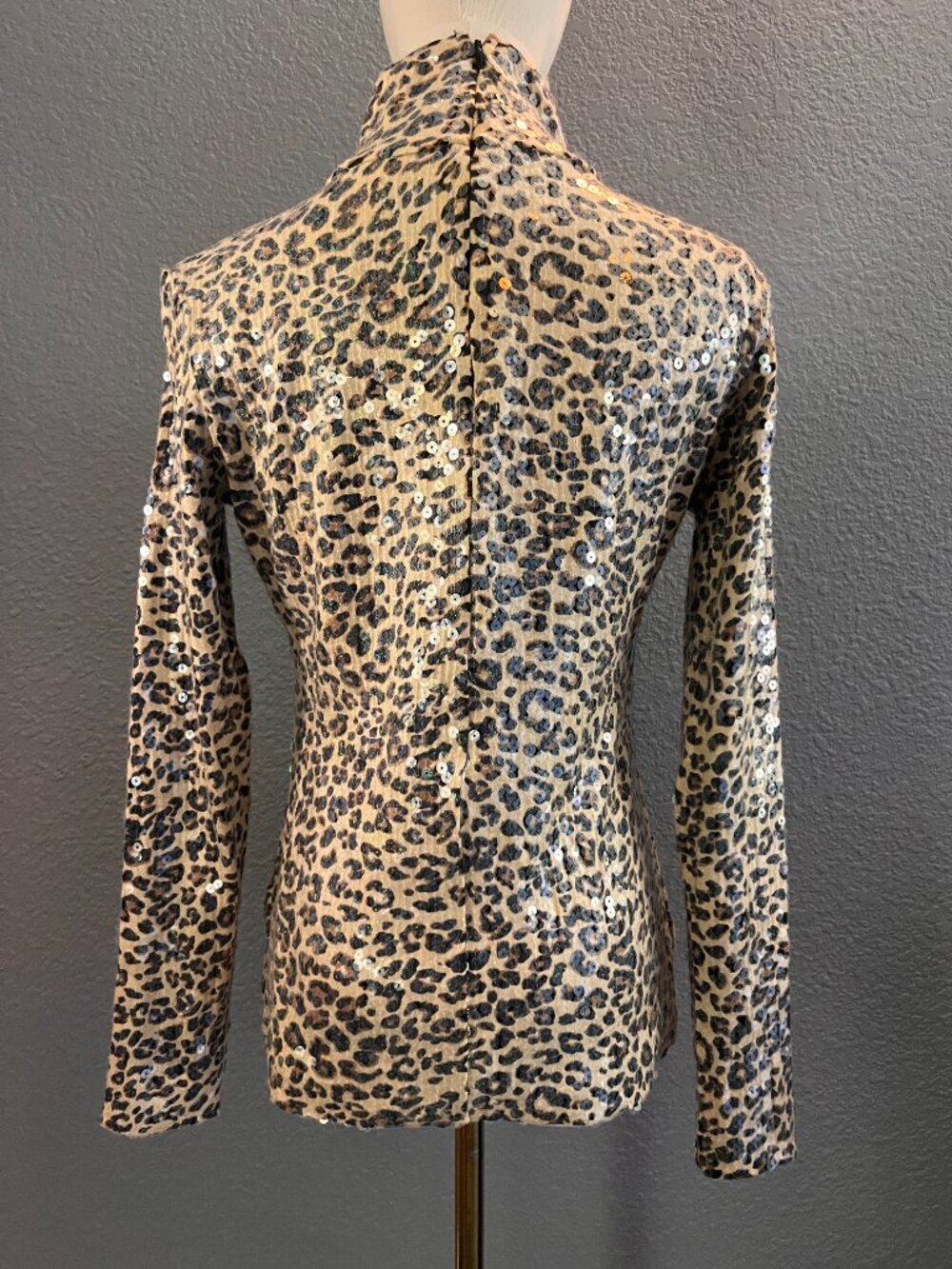 BOSTON PROPER LEOPARD SEQUIN LONG SLEEVE TURTLENECK SWEATER- EUC  SIZE SMALL - Picture 7 of 11